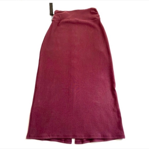 House Of Harlow 1960 Deep Burgundy Knit Midi Skirt With Buttons, Size Medium - Picture 4 of 13